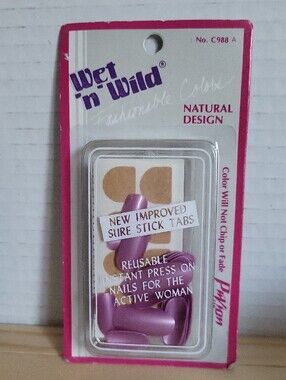 Wet N Wild Pink Press-On Nail Set - 80's Natural Design